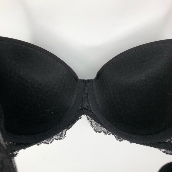 VICTORIA'S Secret Lacy Dream Angel Lined  Demi 32DD - Picture 2 of 6